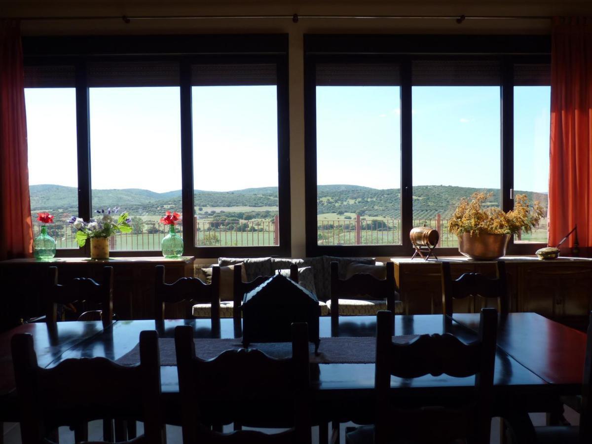 Yeguada Jimenez Latorre Country house Fernancaballero